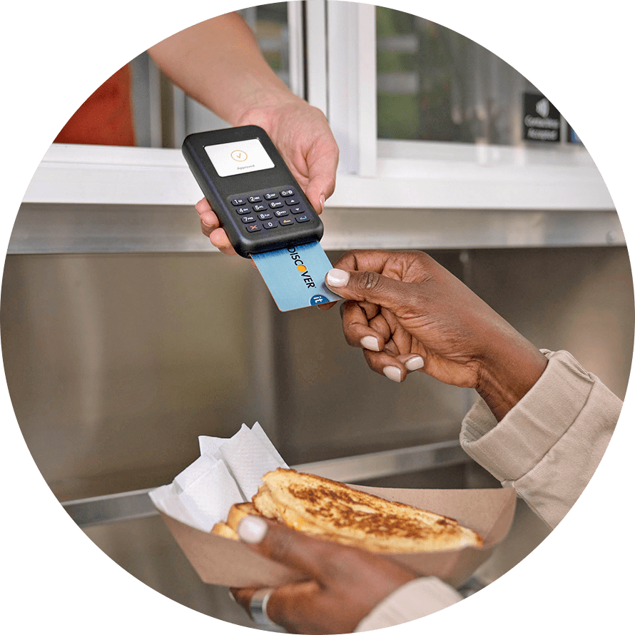 paying for street food with chip card